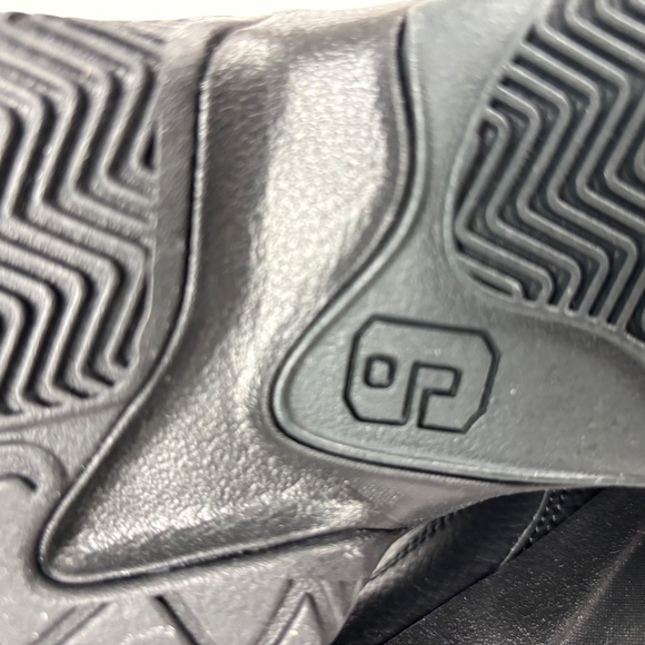 Nike, Jordan Max Aura 3 (GS,) Sneakers, All Black Leather, - Picture 14 of 15